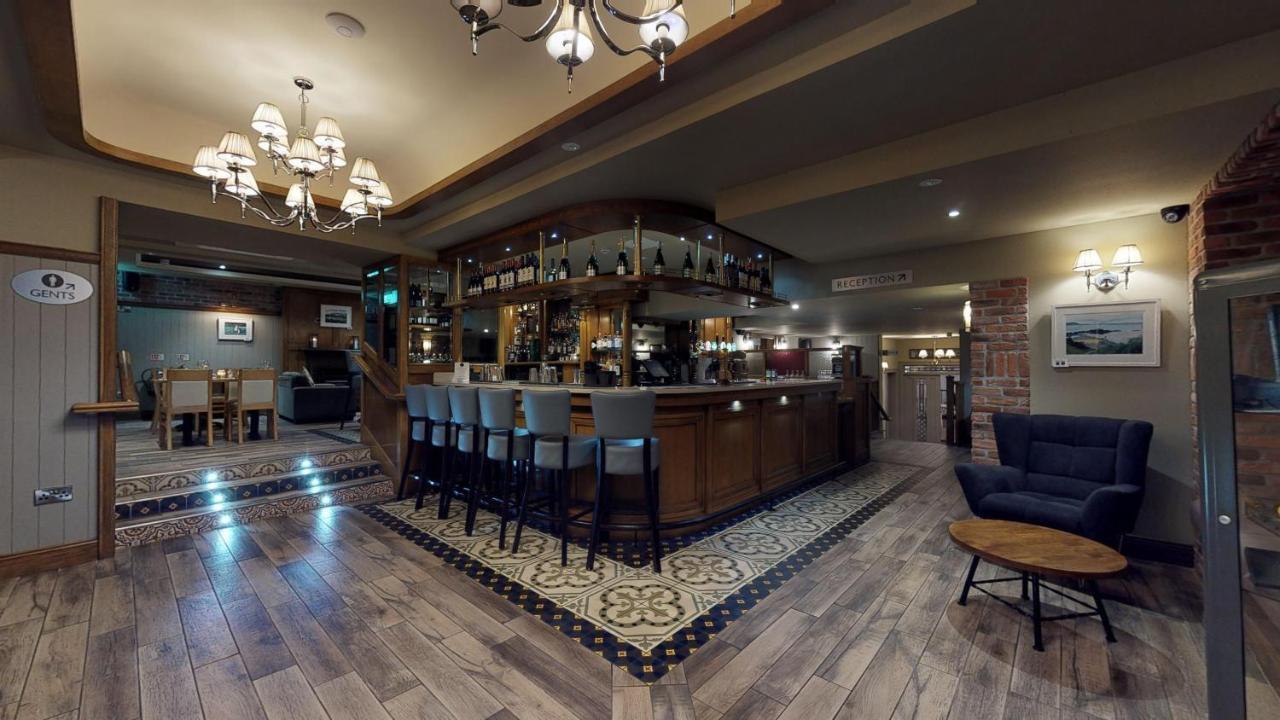 מוביל Foyle Hotel מראה חיצוני תמונה